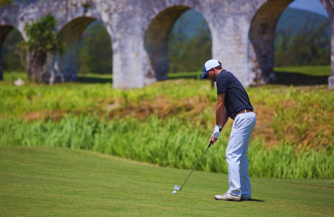 Golfing (Cinnamon Hill/White Witch) - Montego bay