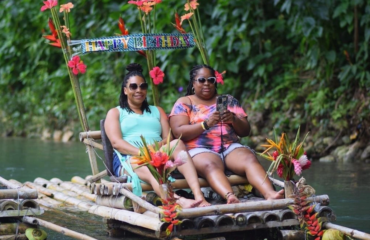 Bamboo rafting & Limestone massage - Montego bay