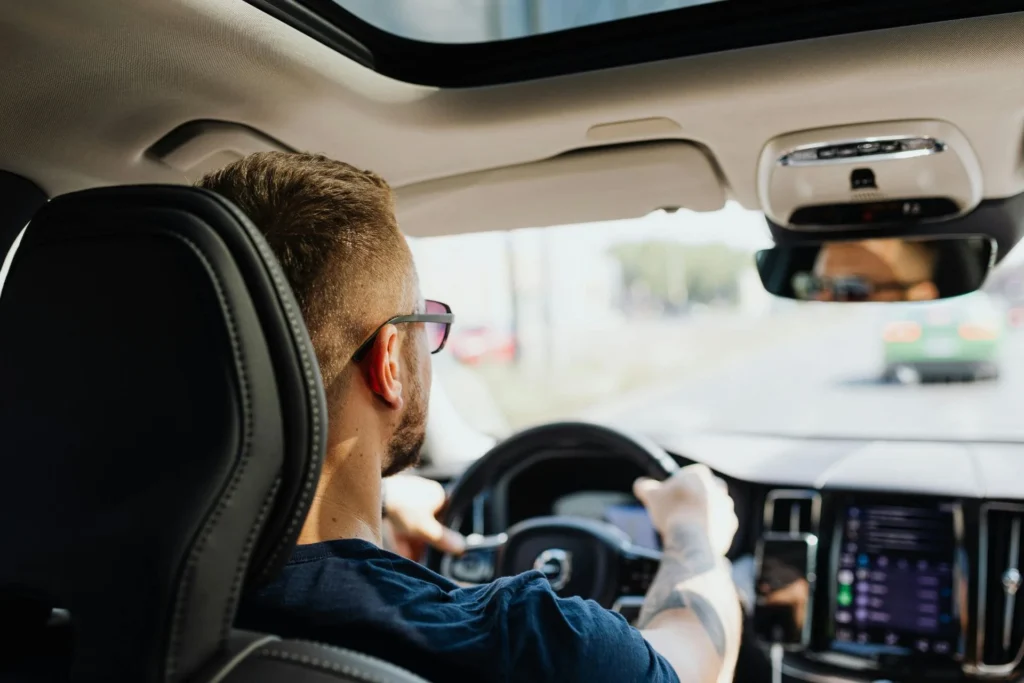 6 Tips for a Smooth Montego Bay Airport Transfer 6 Book Your Return Transfer With Extra Buffer Time